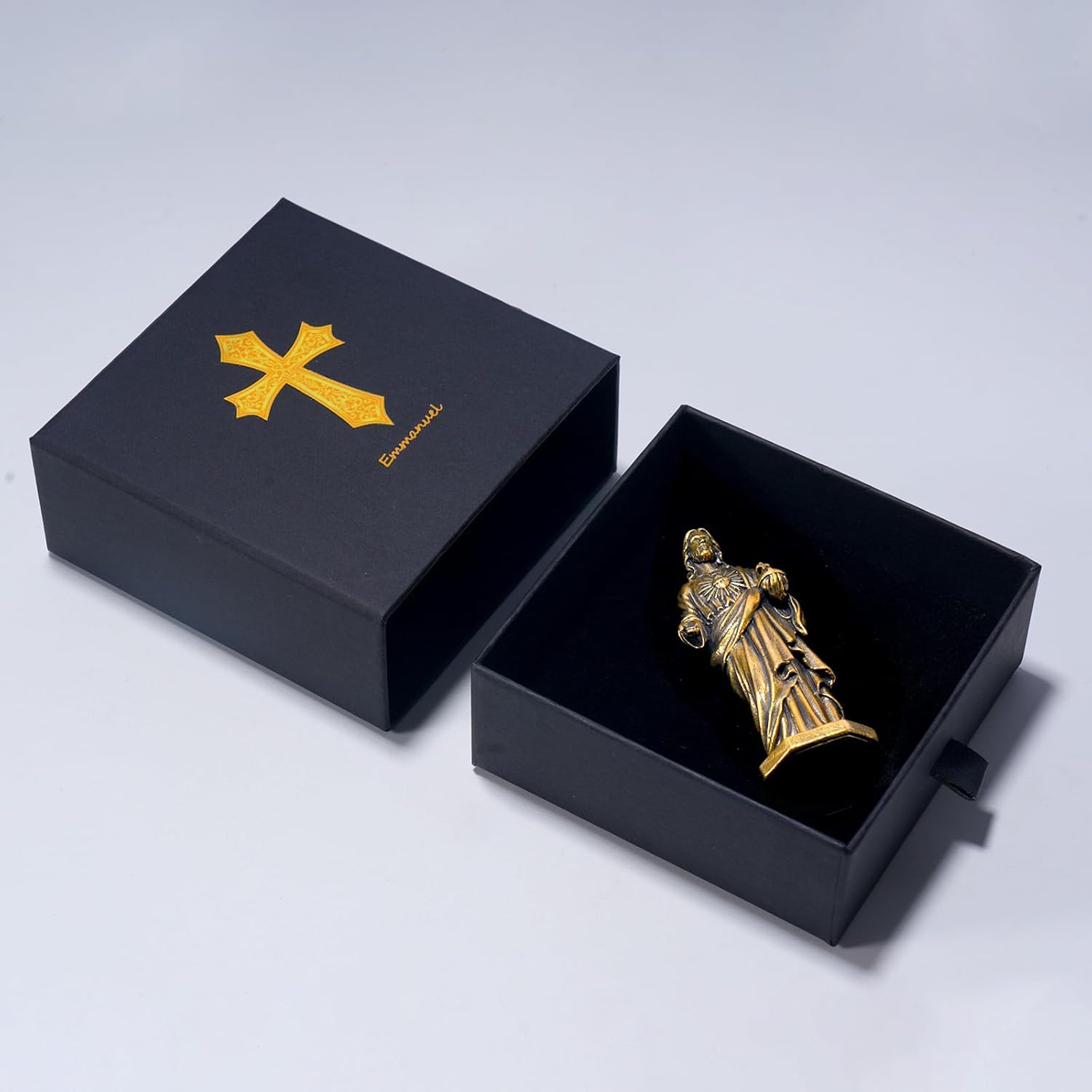 CHOVY 1PC, Handcrafted Jesus Christ Brass Statue – Antique Religious Art Decor, Ideal for Home or Office Display | Unique Collectible, Perfect Christian Gift & Scene Decoration - Image 7