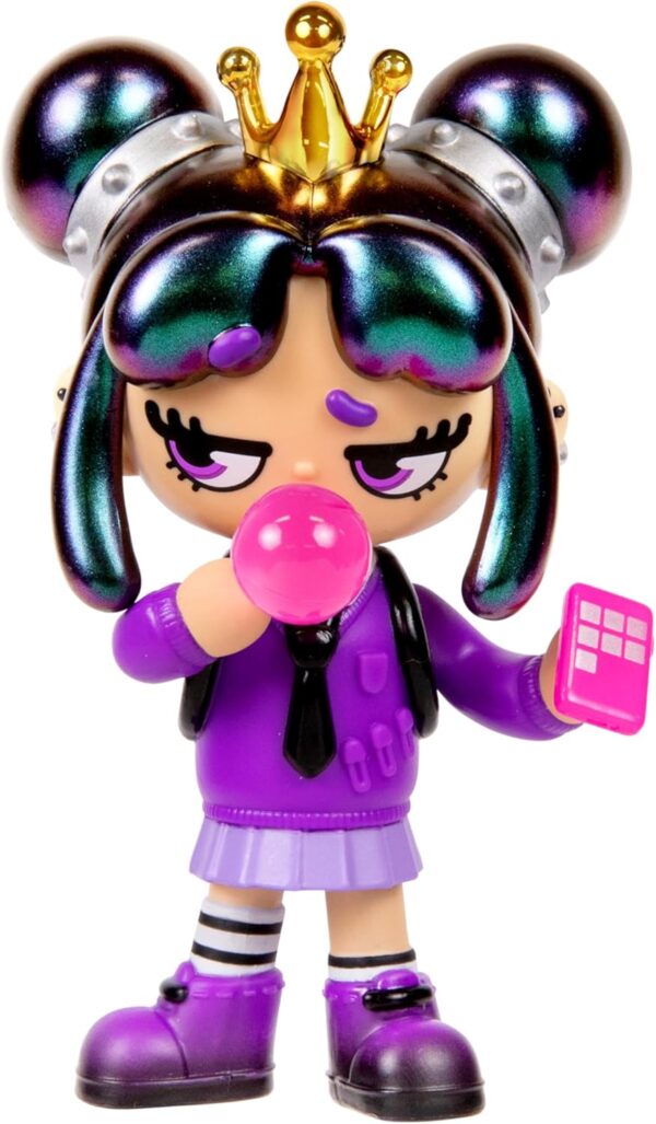 Fearless Kweens Series Premium Figurine and Display Case, 4 Inch/Approx 10cm Tall Collectible Art-Toy, 3 Pack, Every Kween is Unique - Image 5