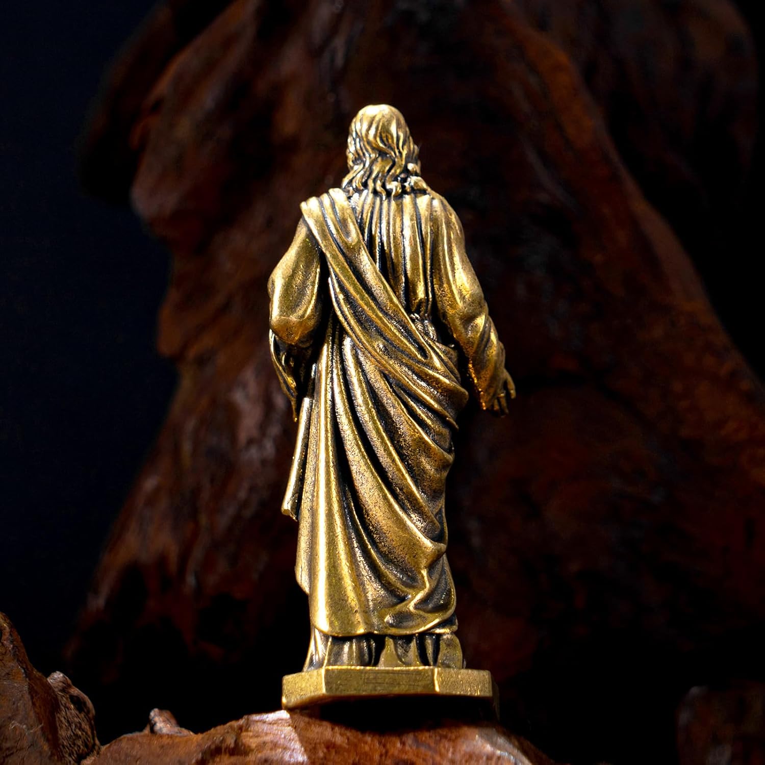 CHOVY 1PC, Handcrafted Jesus Christ Brass Statue – Antique Religious Art Decor, Ideal for Home or Office Display | Unique Collectible, Perfect Christian Gift & Scene Decoration - Image 4