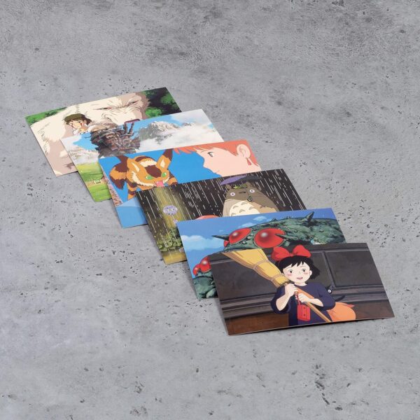Studio Ghibli: 100 Collectible Postcards: Final Frames from the Feature Films (1984-2014) - Image 9
