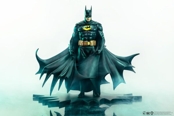 DC Heroes: Batman (1989) Previews Exclusive 1:8 Scale Statue - Image 6
