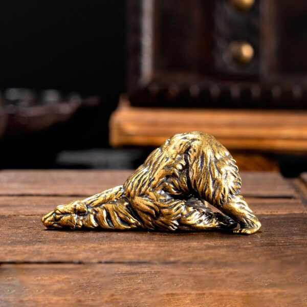 CHOVY 1PC Lazy Lying Polar Bear Solid Brass Figurine - Vintage Home Decor, Unique Desk Accent, Perfect Collectible Art Piece for Scene Decoration and Gift