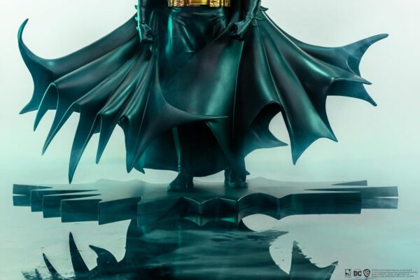 DC Heroes: Batman (1989) Previews Exclusive 1:8 Scale Statue - Image 9