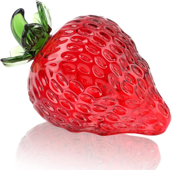 Blown Glass Strawberry Ornament, Handmade Fruit Decoration, Clear Crystal Collectible Art Figurines, Strawberry Paperweigh Artificial Fruit Decorations for Home Office Bedroom and Kitchen