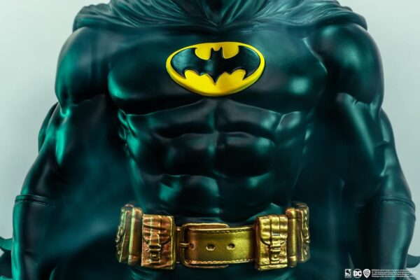 DC Heroes: Batman (1989) Previews Exclusive 1:8 Scale Statue - Image 11